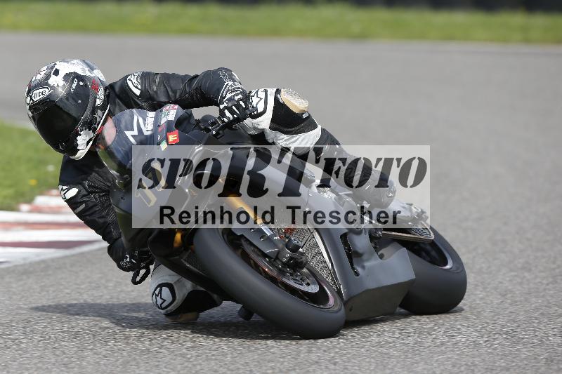 /53 16.09.2025 Track Day Domi Aegerter ADR/Gruppe rot/17
